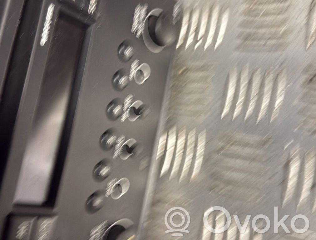 Volvo S60 Panel / Radioodtwarzacz CD/DVD/GPS 