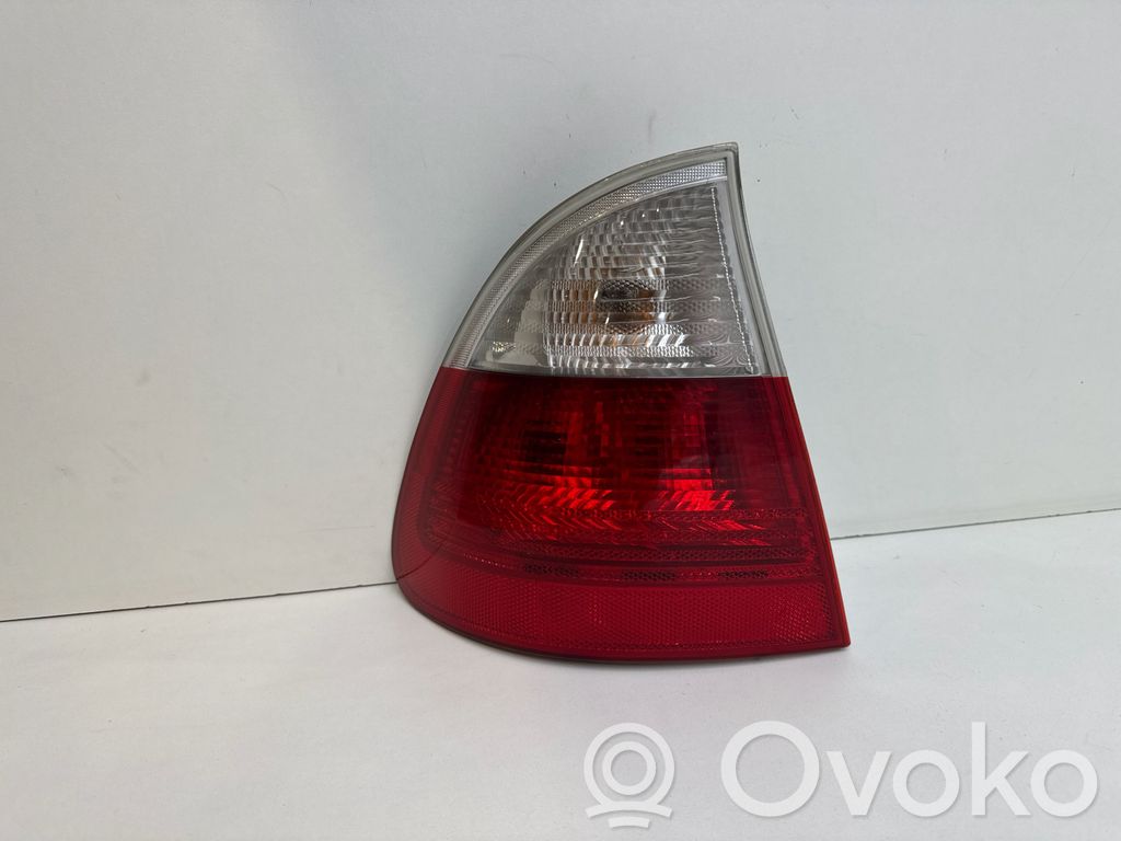 BMW 3 E46 Galinis žibintas kėbule 