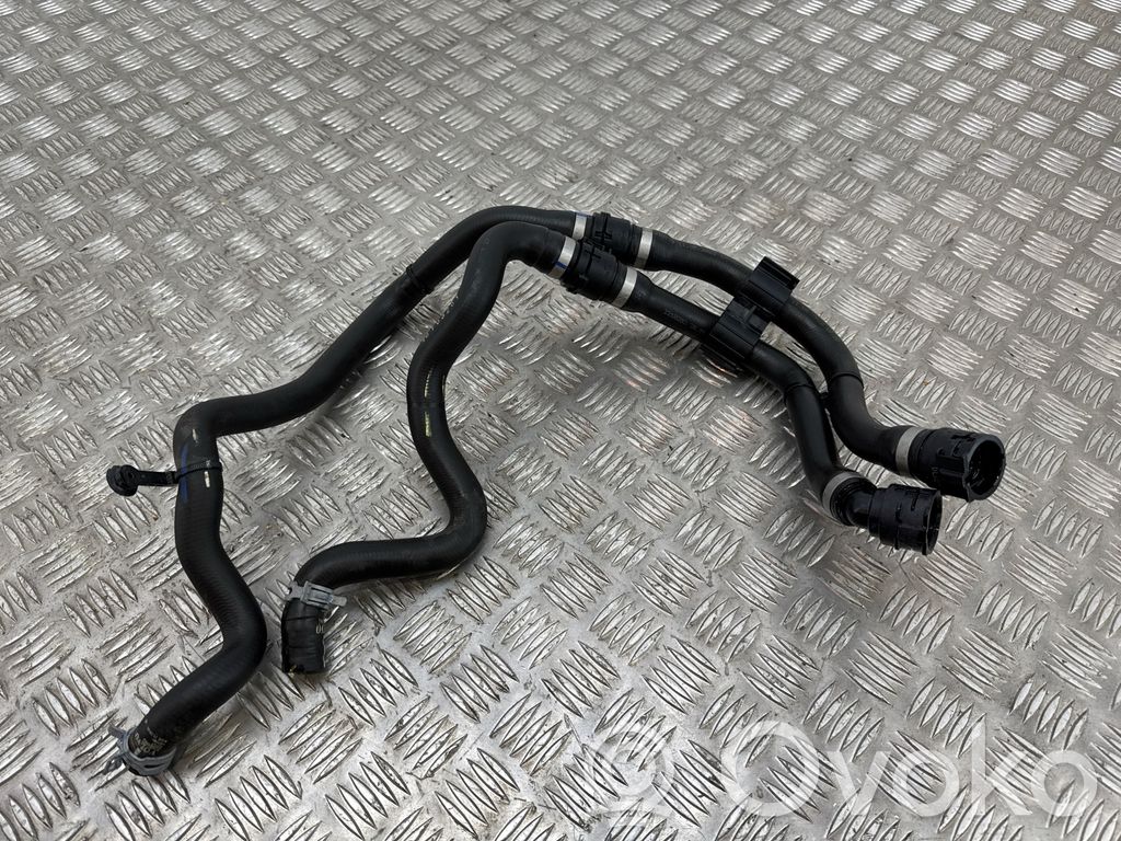 Polestar 2 Engine coolant pipe/hose 