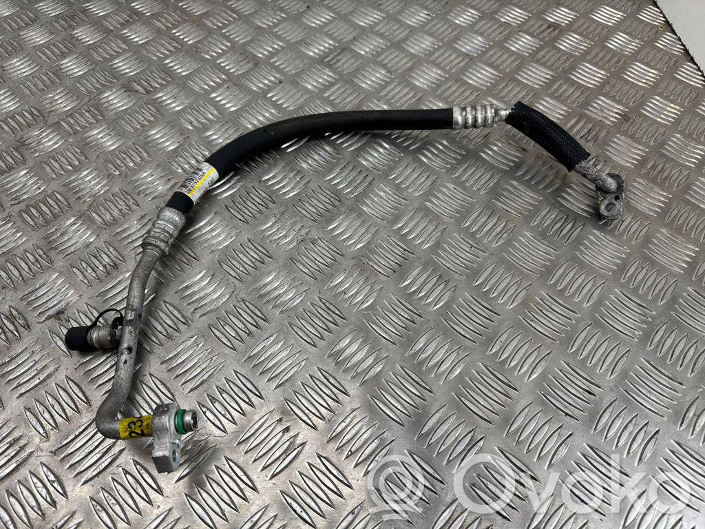 KIA Ceed Ilmastointilaitteen putki (A/C) 