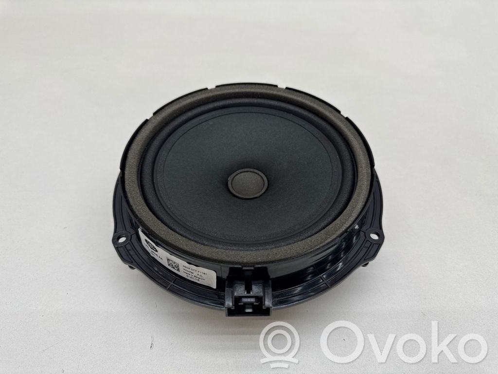 Jaguar E-Pace Front door speaker 