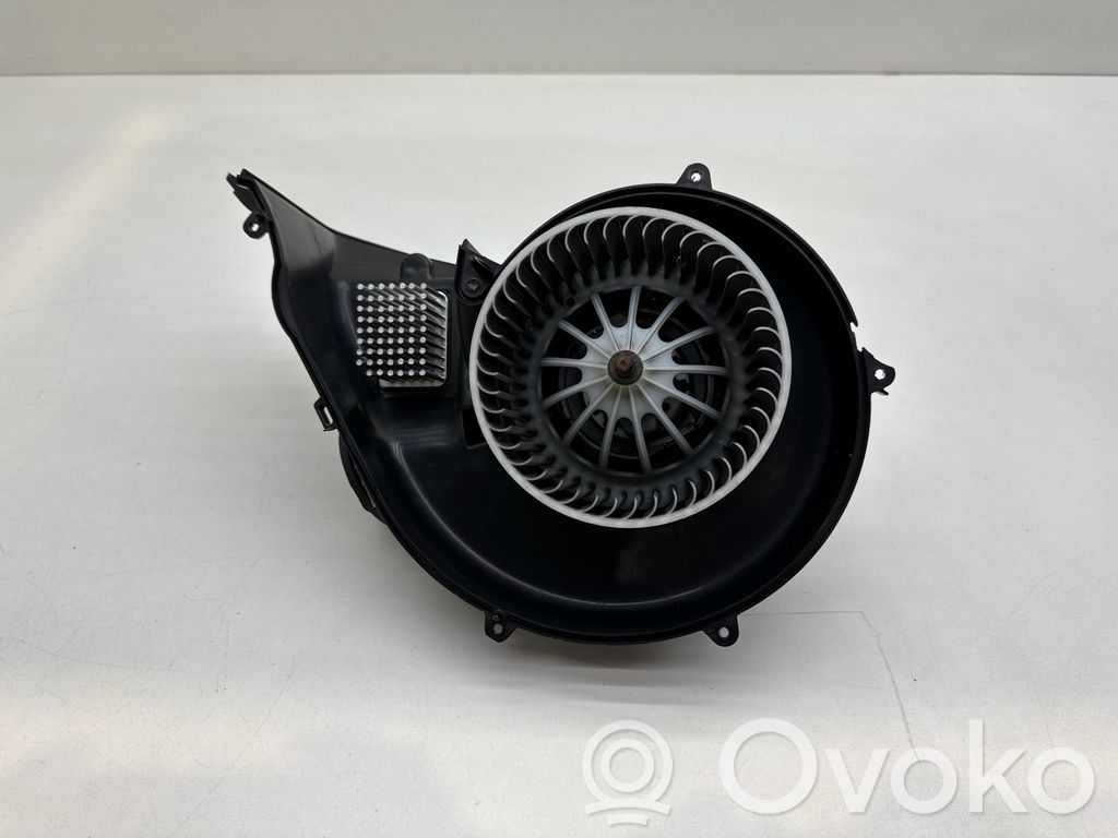 Jaguar E-Pace Heater fan/blower 