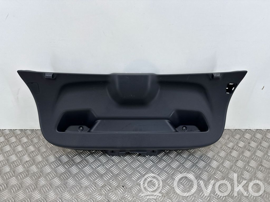 Peugeot 208 II Poszycie / Tapicerka tylnej klapy bagażnika 