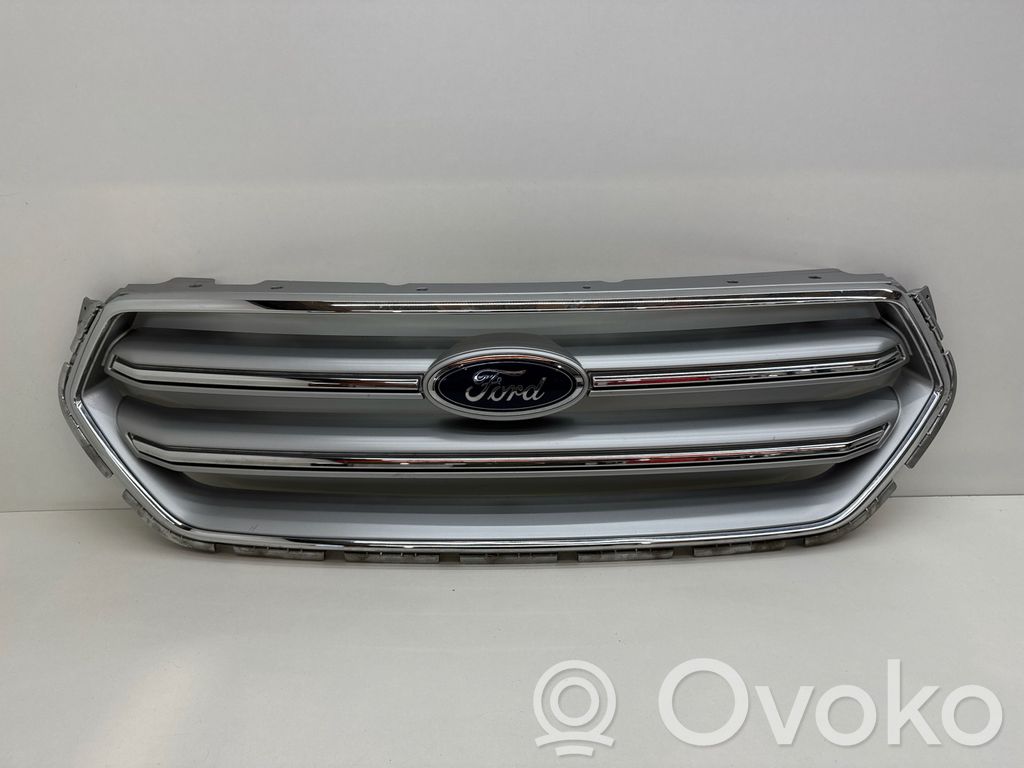 Ford Kuga II Etusäleikkö 