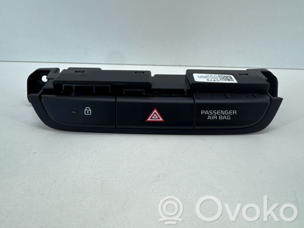 Hazard light switch   93600J7000WK,2101210000517,41W3601110,41W3601300,CF70