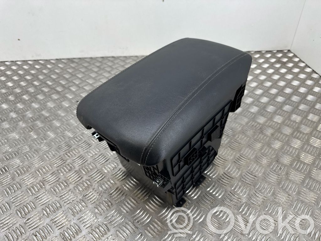 Reposabrazos   84681P2000