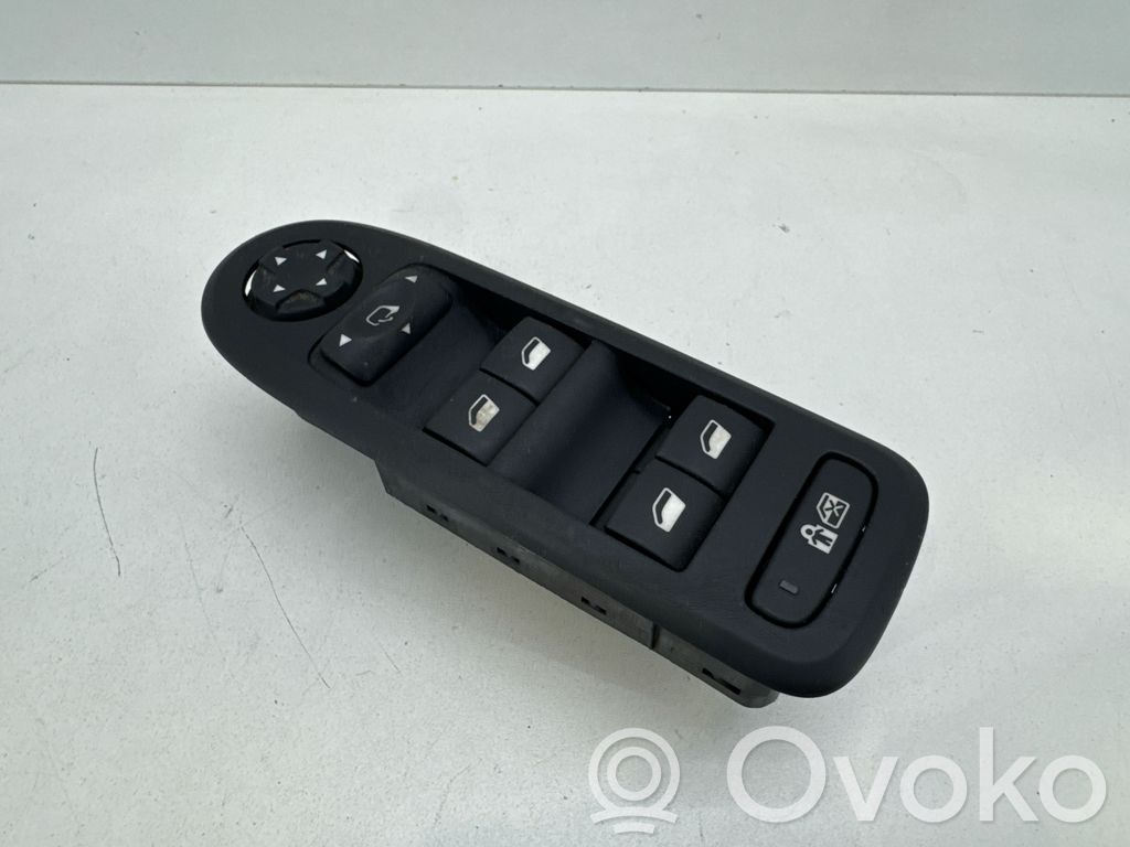 Peugeot 508 RXH Interruptor del elevalunas eléctrico 