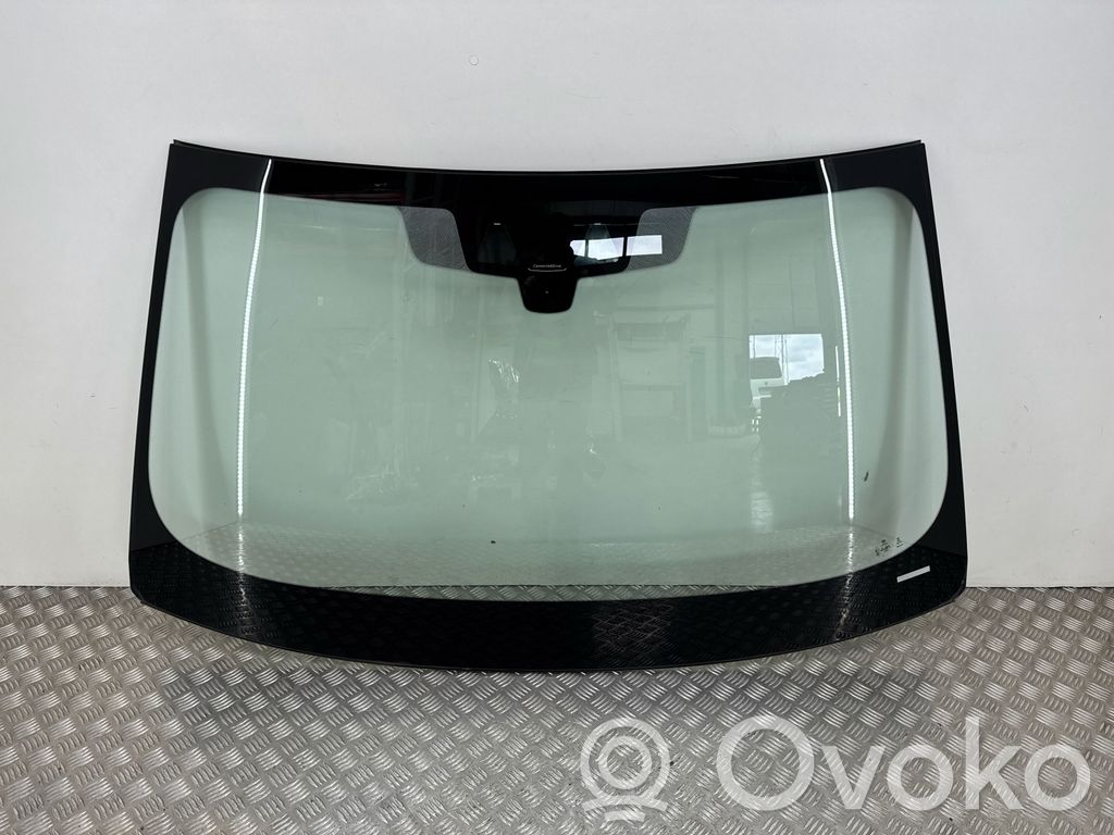 Front windscreen/windshield window   E000260,43R000578