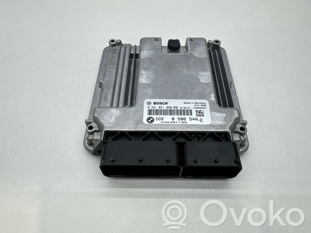 BMW 5 F10 F11 Variklio valdymo blokas 