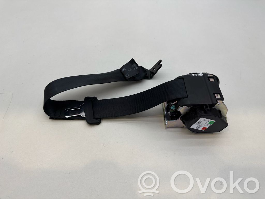 Volvo XC40 Cinturón trasero 