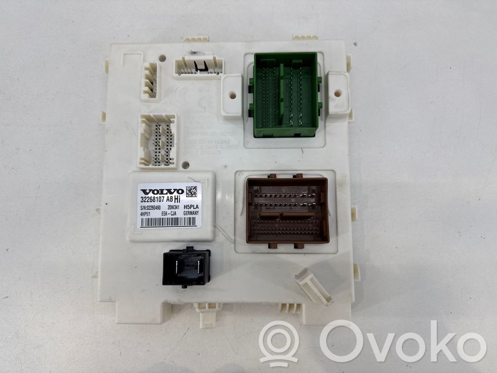 Volvo XC40 Module de contrôle carrosserie centrale 