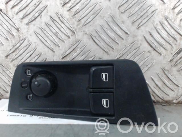 Electric window control switch   8X0959851A5PR