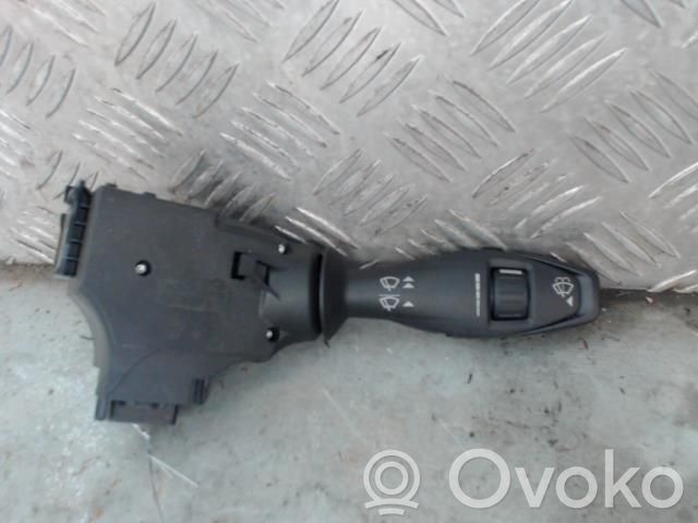 Ford Ka Pyyhkijän vipu 