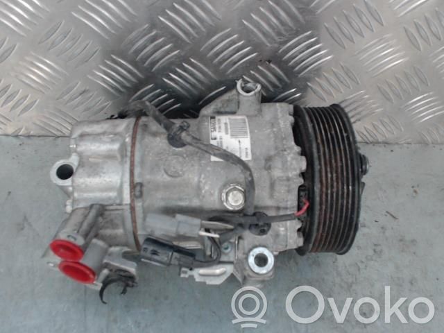 Renault Clio V Air conditioning (A/C) compressor (pump) 