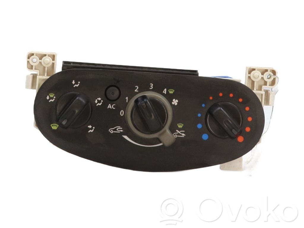 Dacia Sandero Climate control unit 