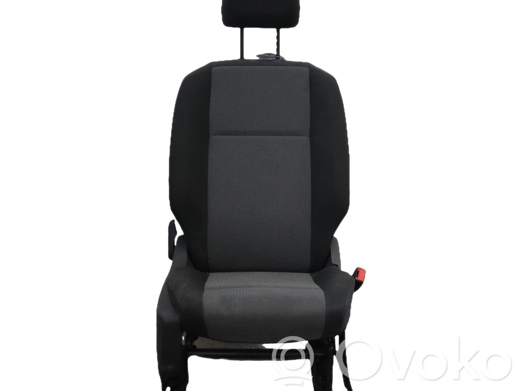 Peugeot Partner III Fotel przedni pasażera 