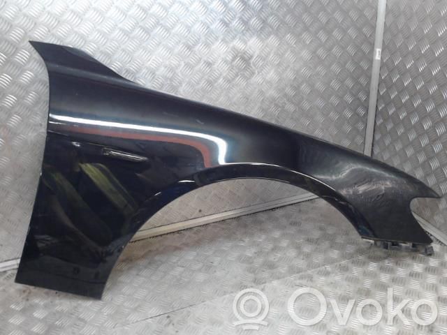 BMW 7 E65 E66 Sparnas 