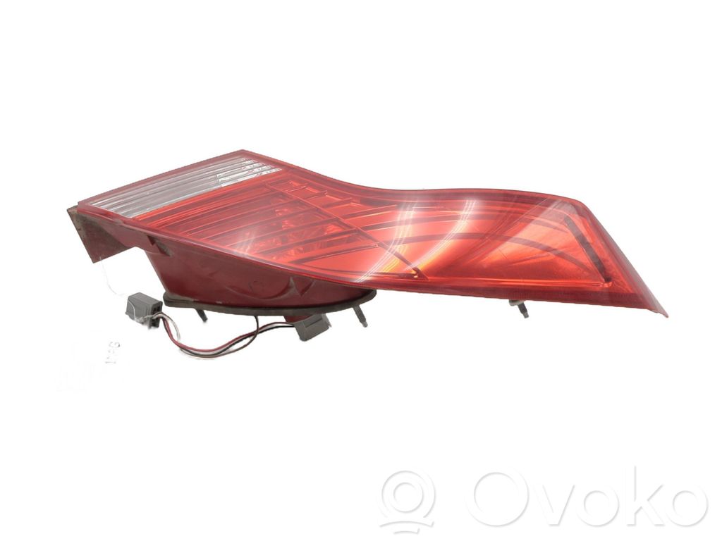 Ford Focus Tailgate rear/tail lights 