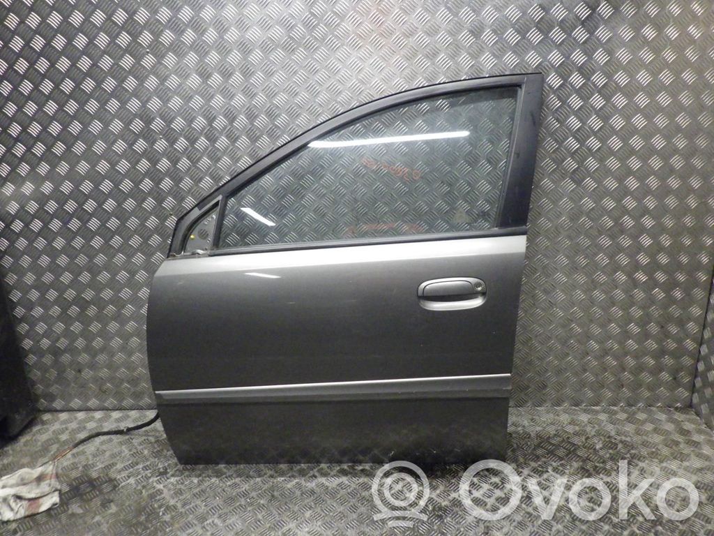 Puerta delantera   760031G010