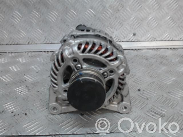 Nissan Micra K14 Alternador 