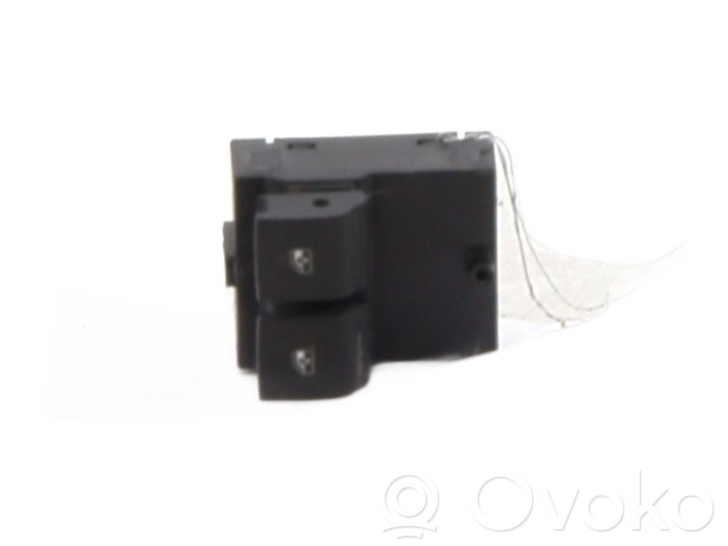 Electric window control switch   13360335
