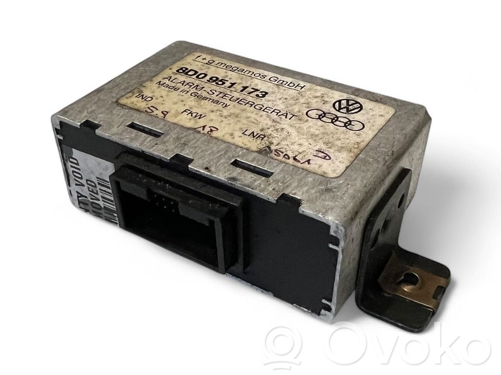 Audi A4 S4 B5 8D Alarm control unit/module 