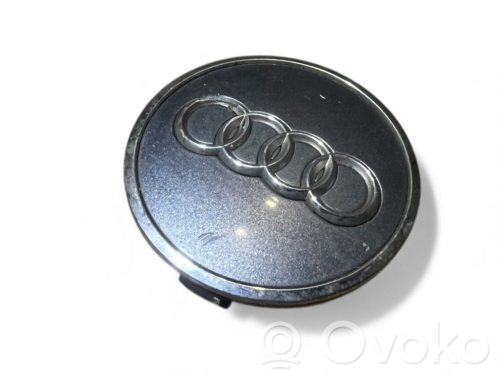 Audi A4 S4 B9 Capac roată original 