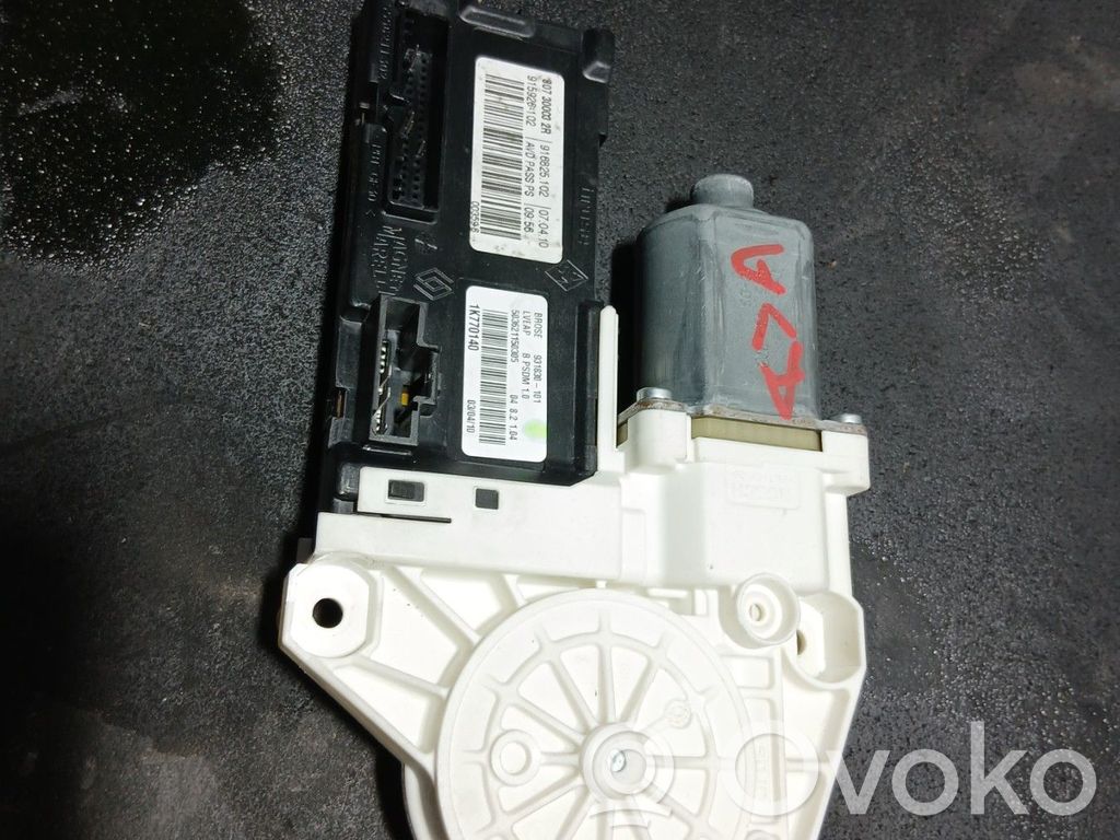 Renault Megane III Silnik regulatora szyby drzwi przednich 