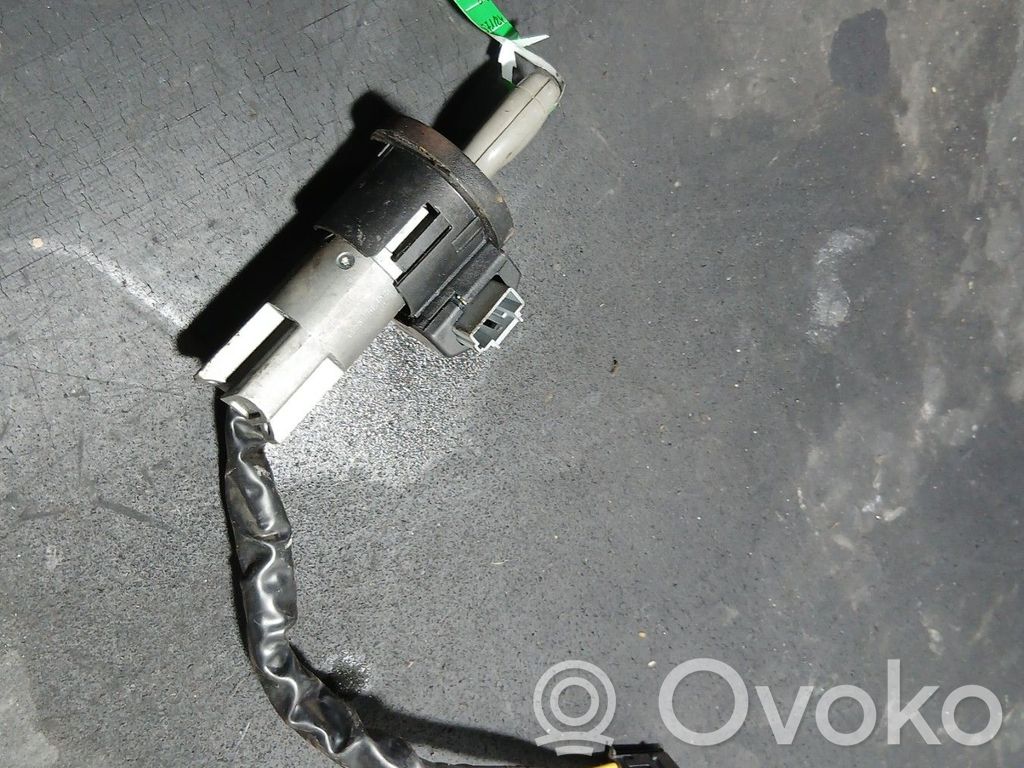 Renault Twingo I Ignition lock 