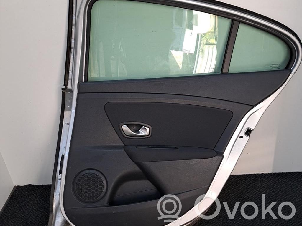 Renault Fluence Puerta trasera 