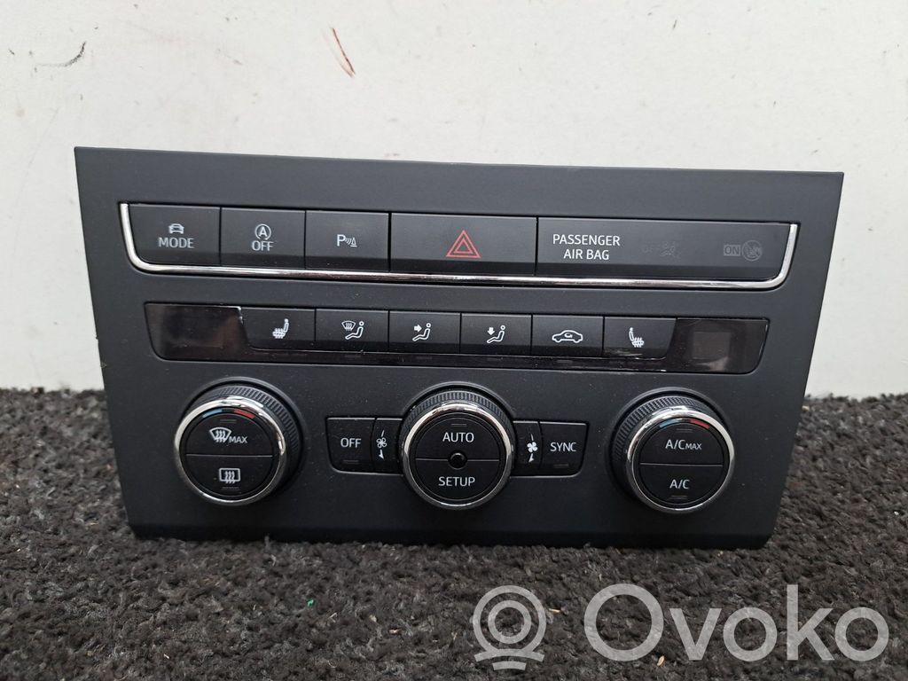 Seat Leon (5F) Climate control unit 