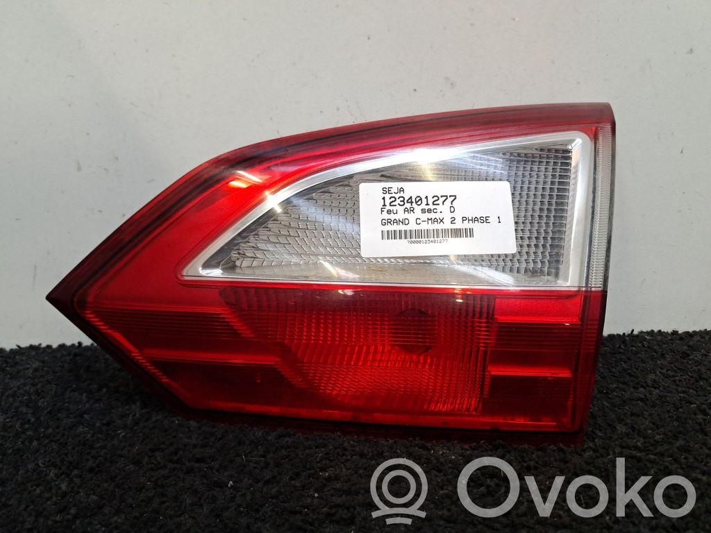 Ford Grand C-MAX Tailgate rear/tail lights 