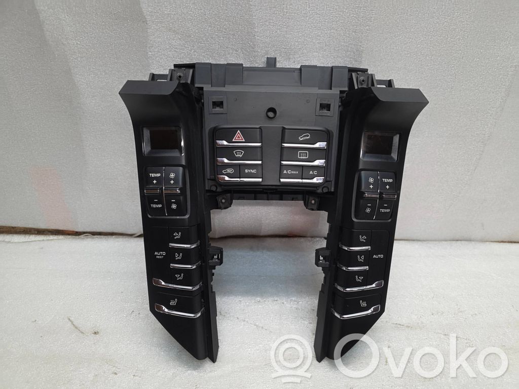 Porsche Cayenne (92A) Konsola środkowa / Panel sterowania 