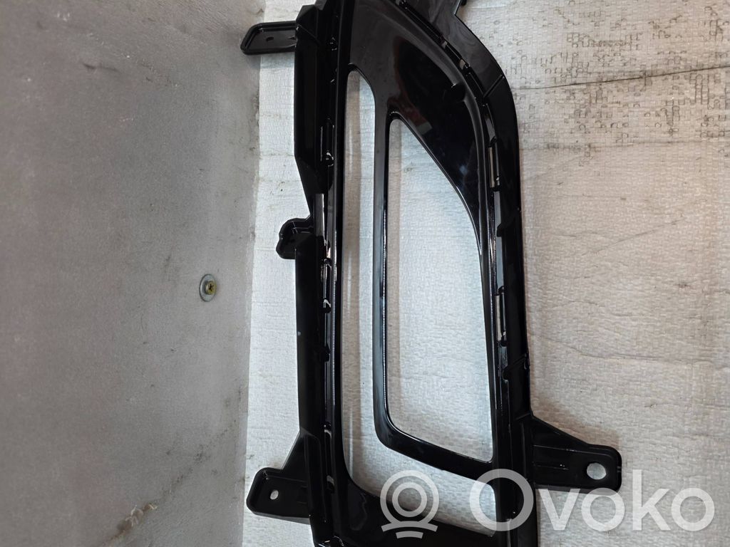 Hyundai Tucson TL Front fog light trim/grill 