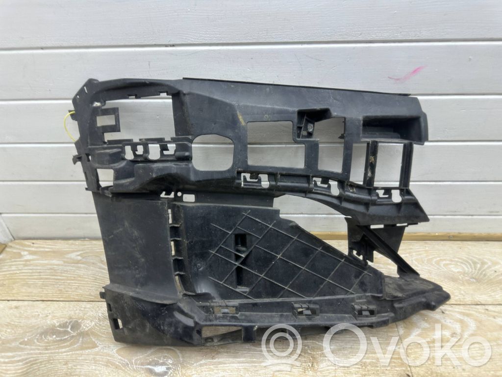BMW 7 G11 G12 Traversa di supporto paraurti anteriore 