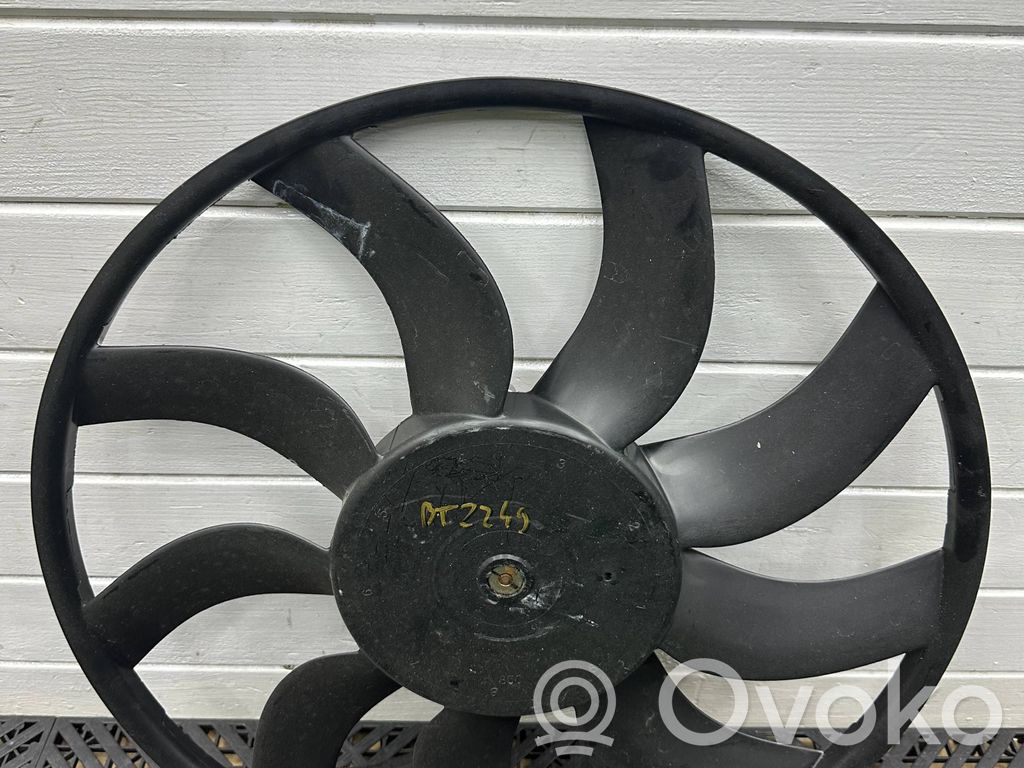Elektrisks radiatoru ventilators   8618242