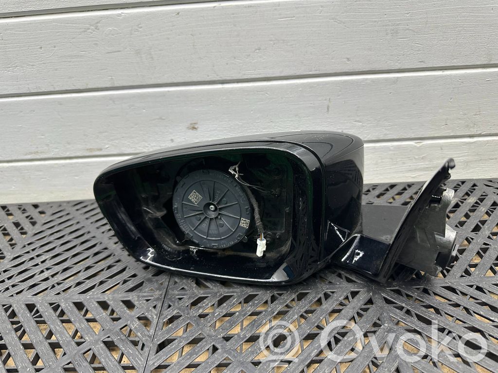 BMW 5 G30 G31 G38 Elektryczne lusterko boczne drzwi przednich 