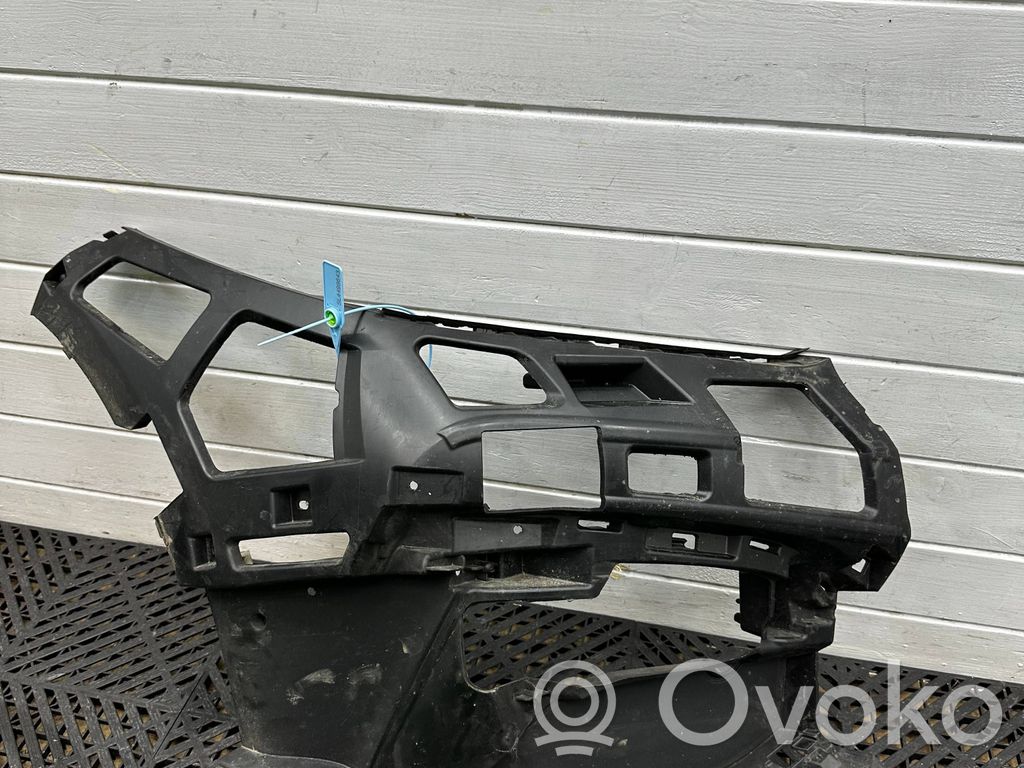 BMW 1 F40 Uchwyt / Mocowanie zderzaka przedniego 