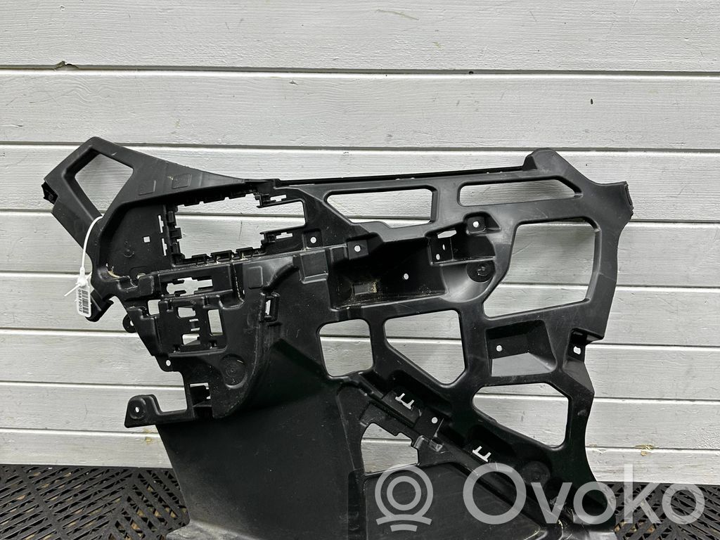 BMW X1 U11 Uchwyt / Mocowanie zderzaka przedniego 