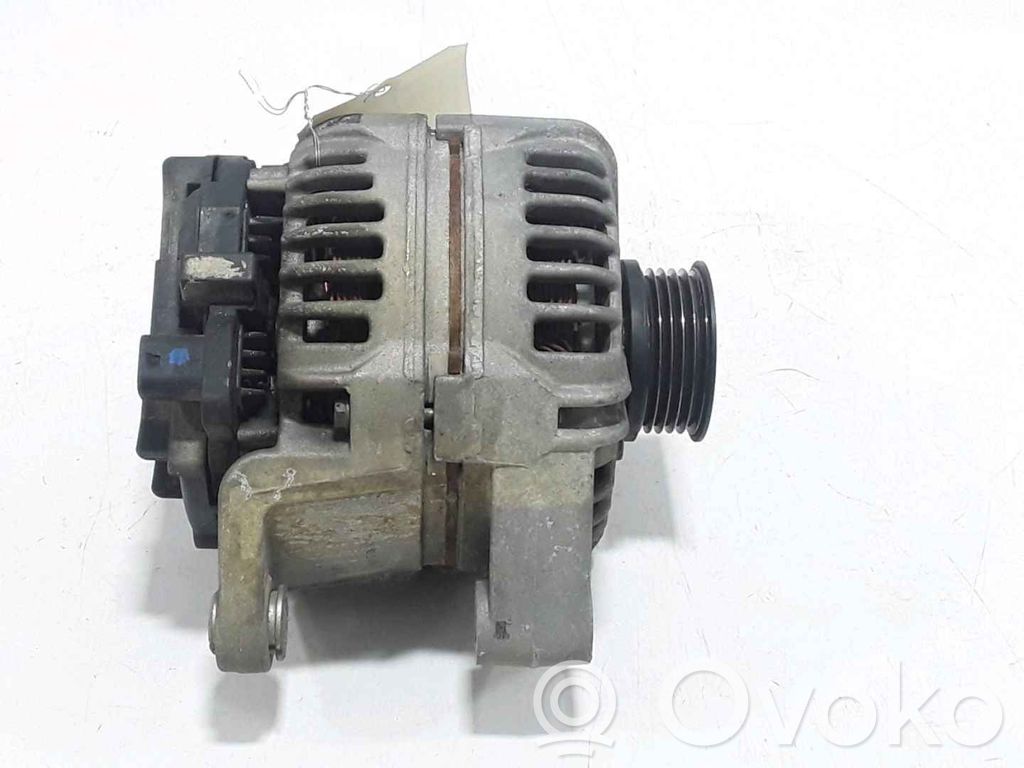 Opel Corsa D Generatorius 