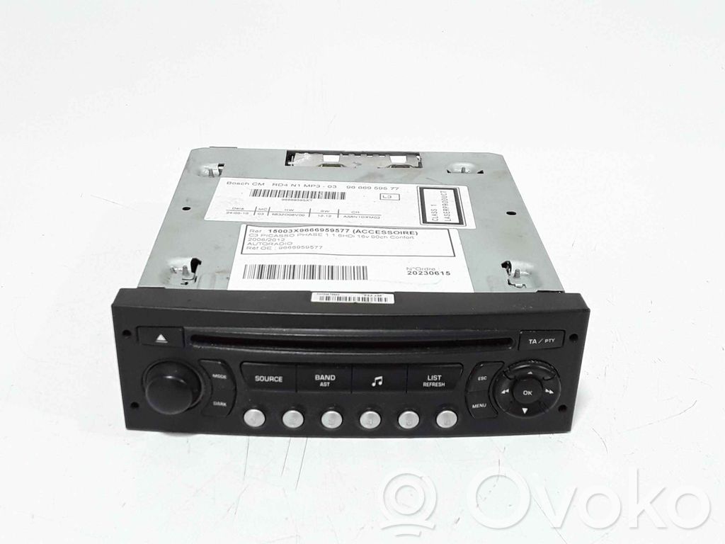 Citroen C3 Picasso Panel / Radioodtwarzacz CD/DVD/GPS 
