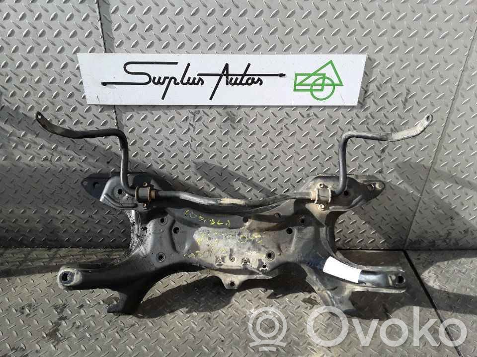 Toyota Verso Priekinis traversas 