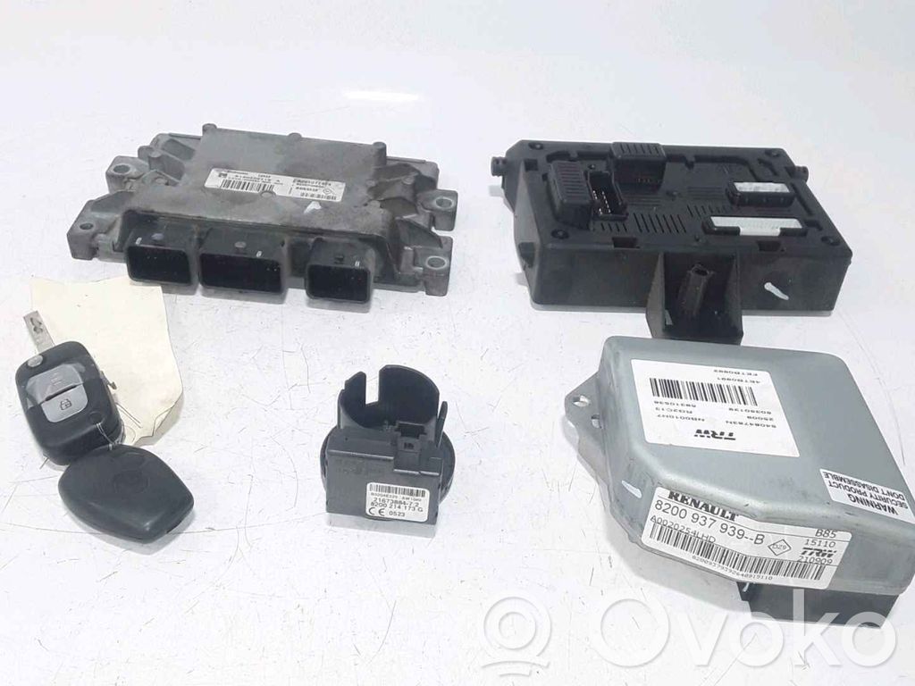Renault Clio III Komputer / Sterownik ECU i komplet kluczy 