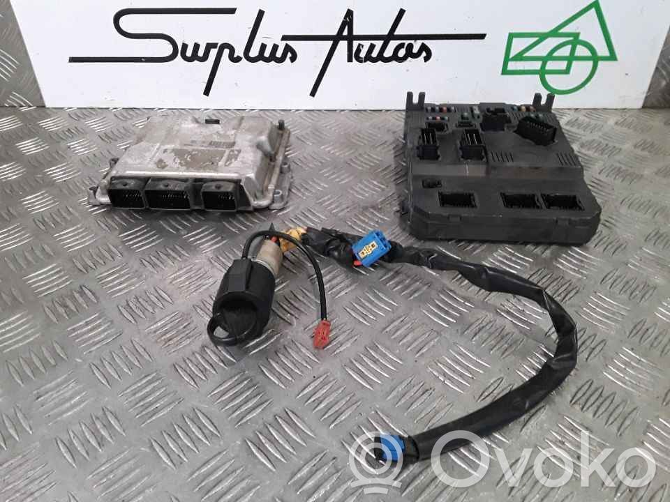 Peugeot 206 Engine ECU kit and lock set 