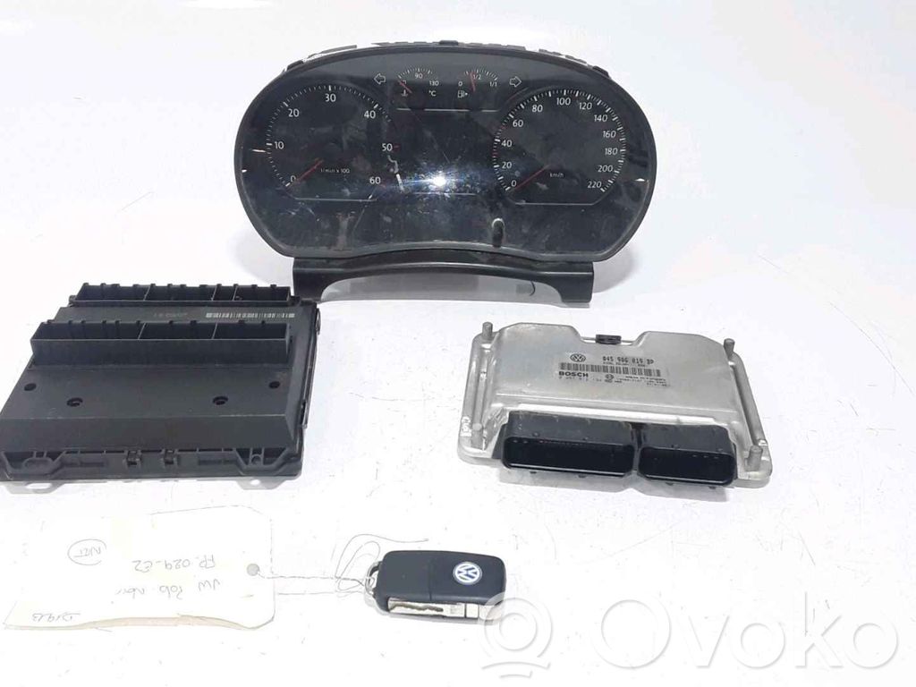Volkswagen Polo IV 9N3 Kit cu ECU motor și set închidere uși 