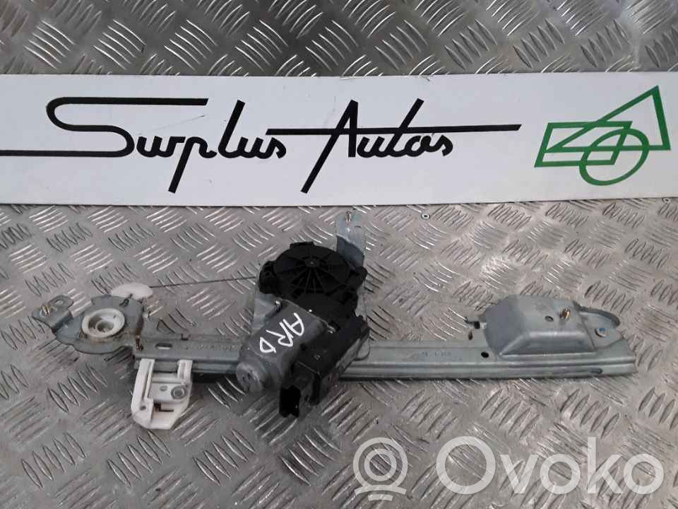 Renault Scenic I Ręczny podnośnik szyby drzwi tylnych 