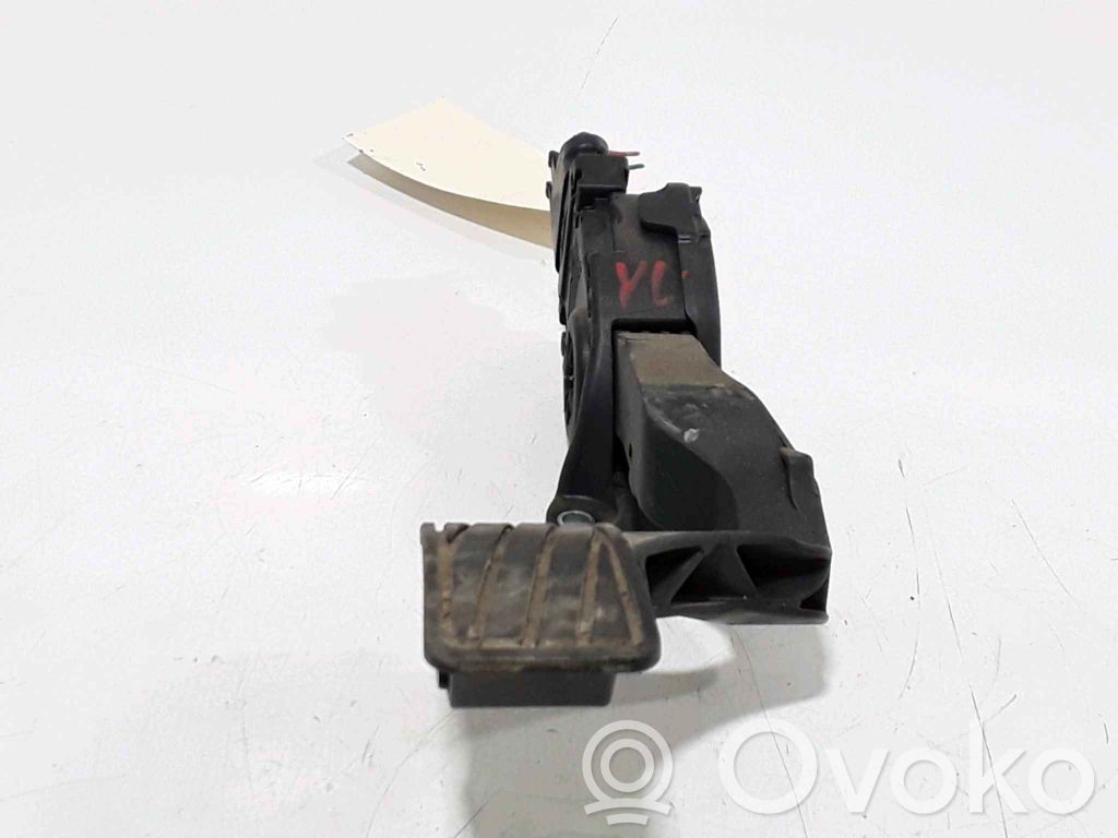 Fiat Sedici Педаль акселератора 