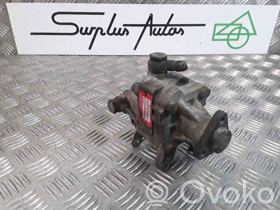 BMW 1 E81 E87 Power steering pump 