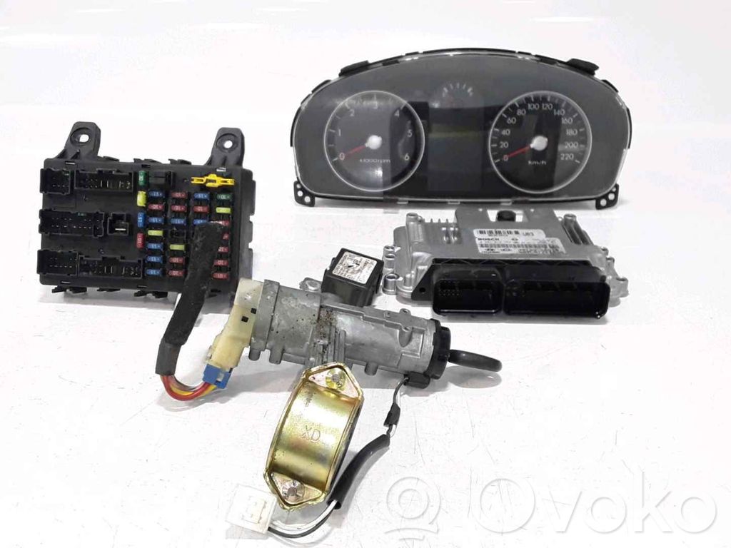 Hyundai Getz Engine ECU kit and lock set 