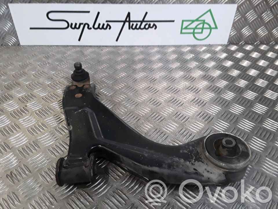 Ford Mondeo MK II Wahacz przedni 